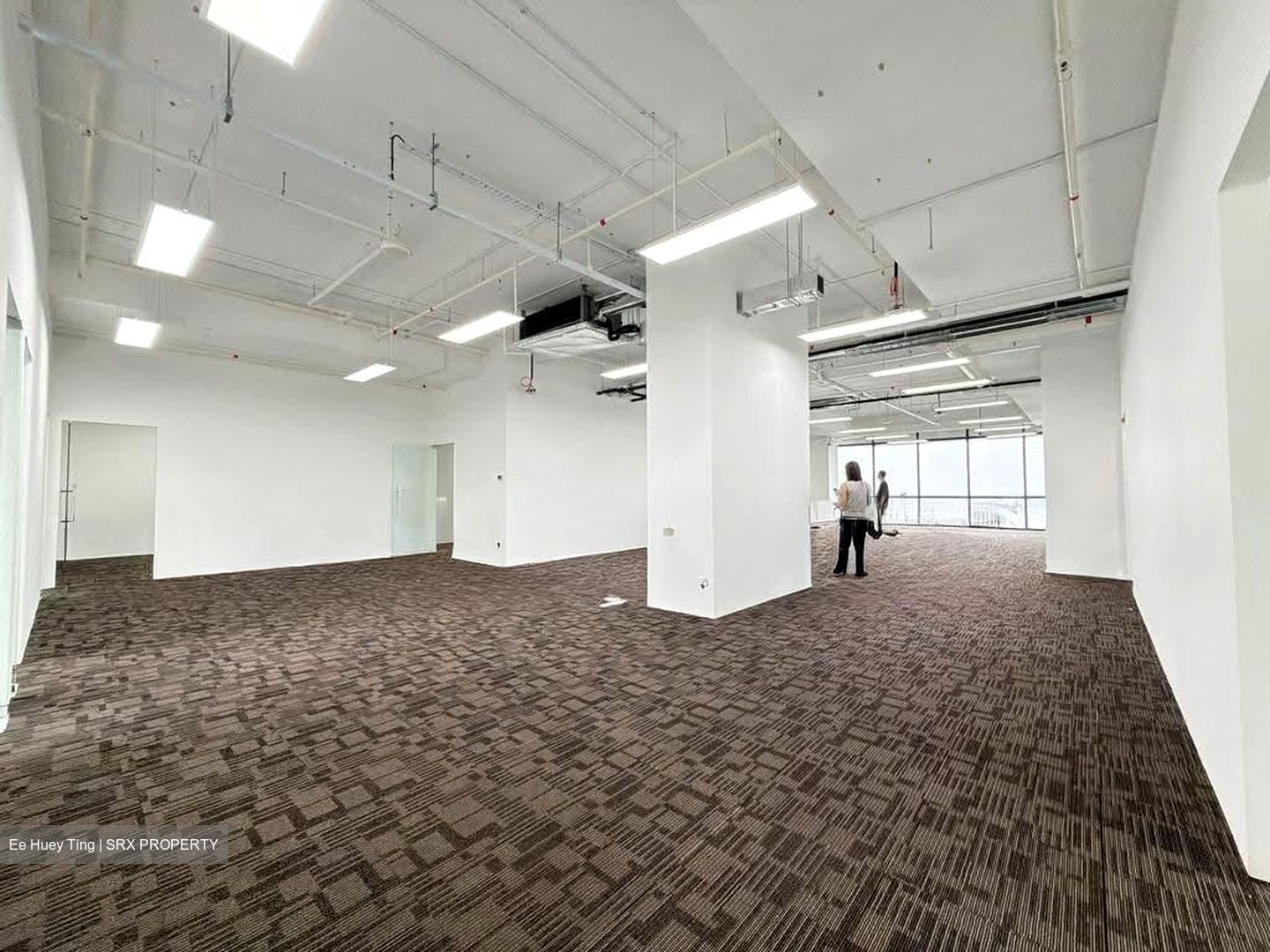 Woods Square (D25), Office #616393961
